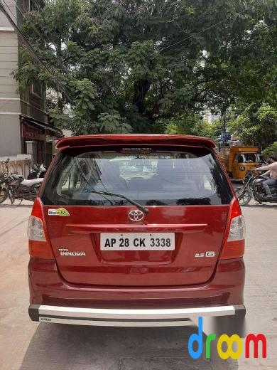 Toyota Innova 2.5 G 2013