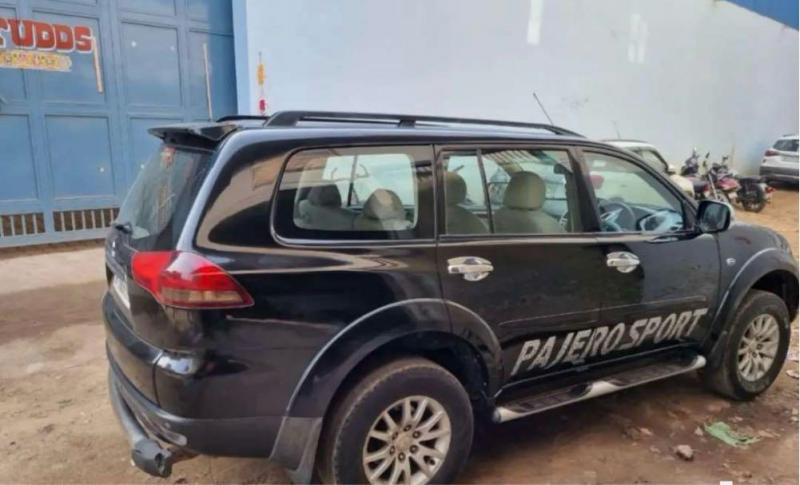Mitsubishi Pajero Sport 4X4 2015