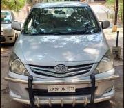 Toyota Innova 2.5 G 8 STR BS III 2011