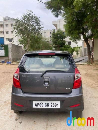 Hyundai i10 Sportz 1.2 2013