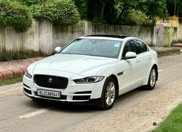 Jaguar XE Prestige 2017