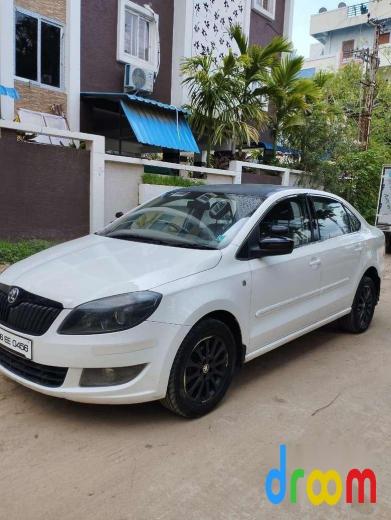 Skoda Rapid ELEGANCE 1.6 TDI MT 2015