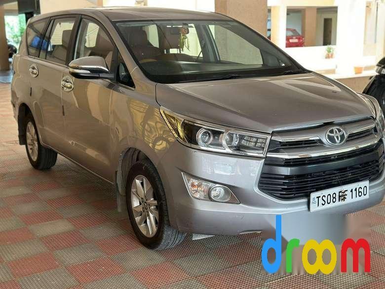 Toyota Innova Crysta 2.4 GX 8 STR 2017