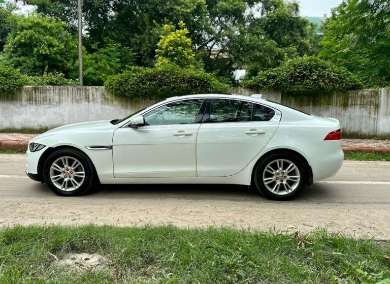 Jaguar XE Prestige 2017