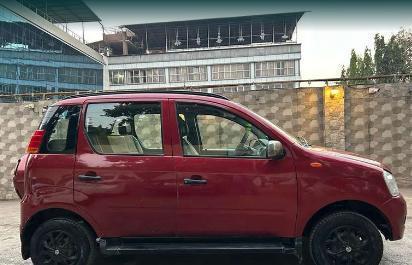 Mahindra Quanto C4 2013