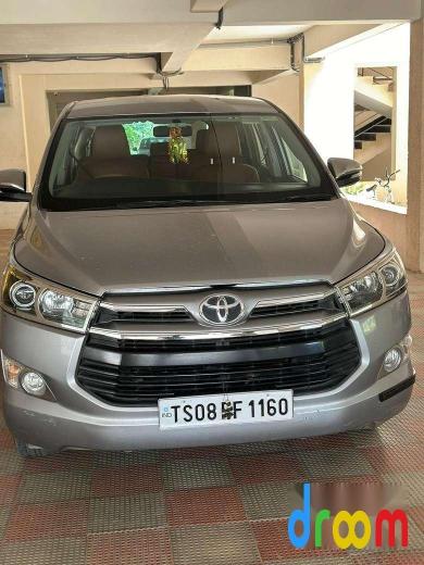 Toyota Innova Crysta 2.4 GX 8 STR 2017