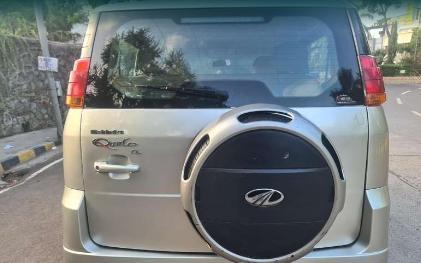 Mahindra Quanto C6 2012