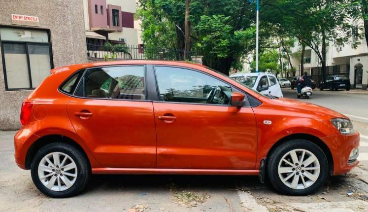 Volkswagen Polo Highline 1.2L (P) 2015