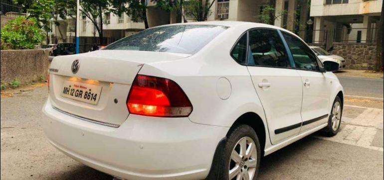 Volkswagen Vento 1.6 MPI Highline Plus 2011