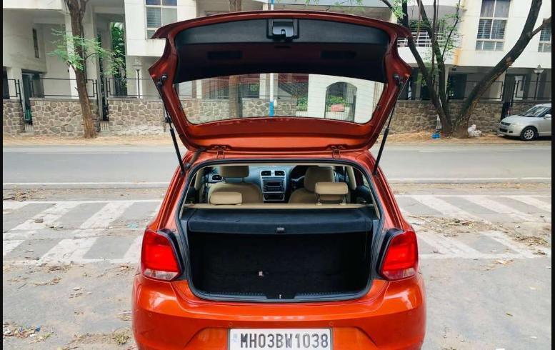 Volkswagen Polo Highline 1.2L (P) 2015