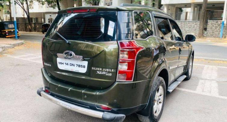 Mahindra XUV500 W8 2012