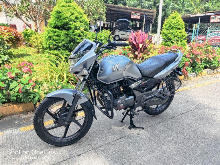 Honda CB Unicorn 150cc 2012