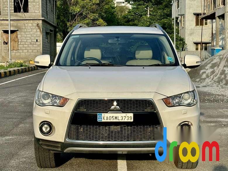 Mitsubishi Outlander 2.4 Chrome Ltd 2011