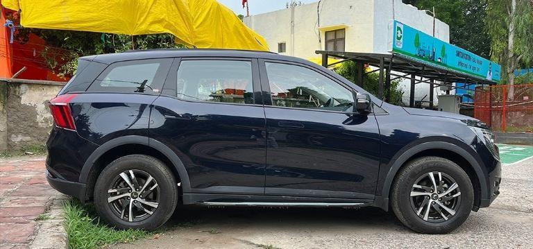 Mahindra XUV700 AX 5 Diesel AT 5 STR 2023