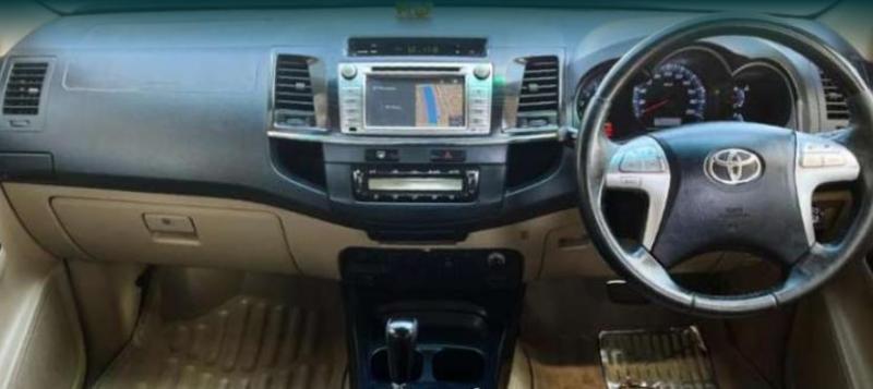 Toyota Fortuner 3.0 4X2 AT 2015