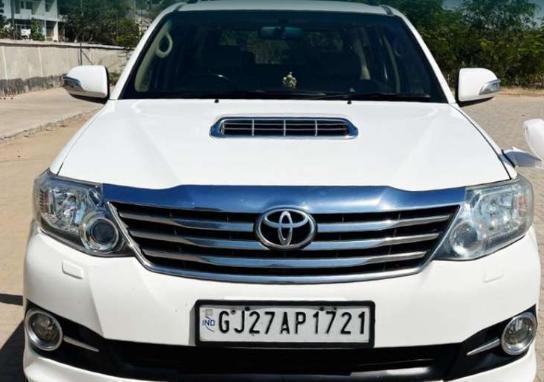 Toyota Fortuner 3.0 4X2 AT 2015