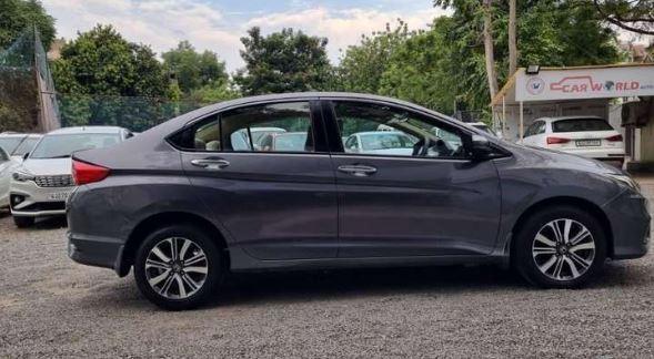 Honda City VX (O) MT 2018