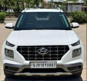 Hyundai Venue S 1.2 Petrol 2020