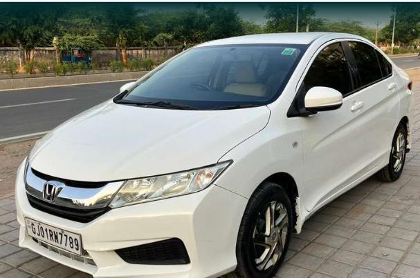 Honda City SV i-DTEC 2016