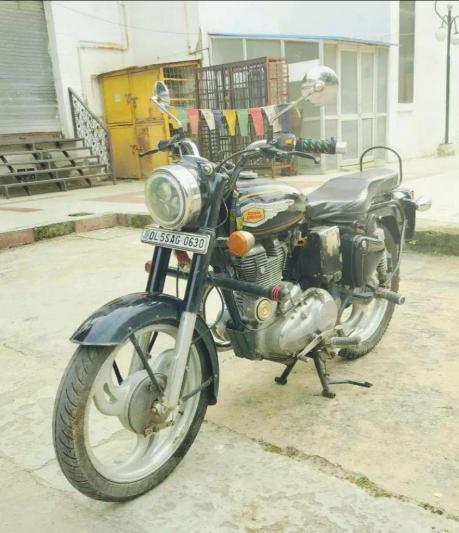 Royal Enfield Standard 350cc 2011
