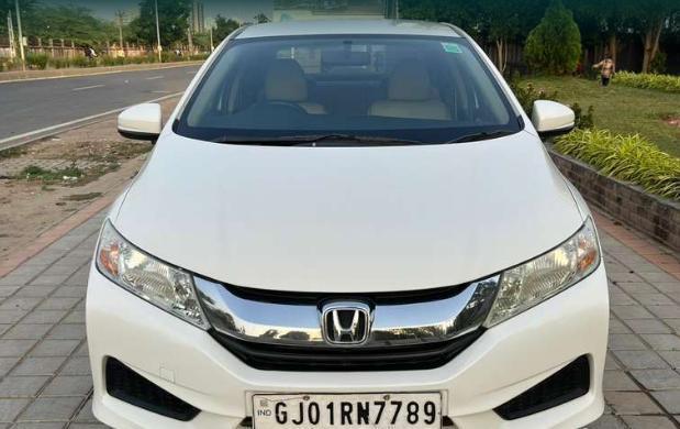 Honda City SV i-DTEC 2016