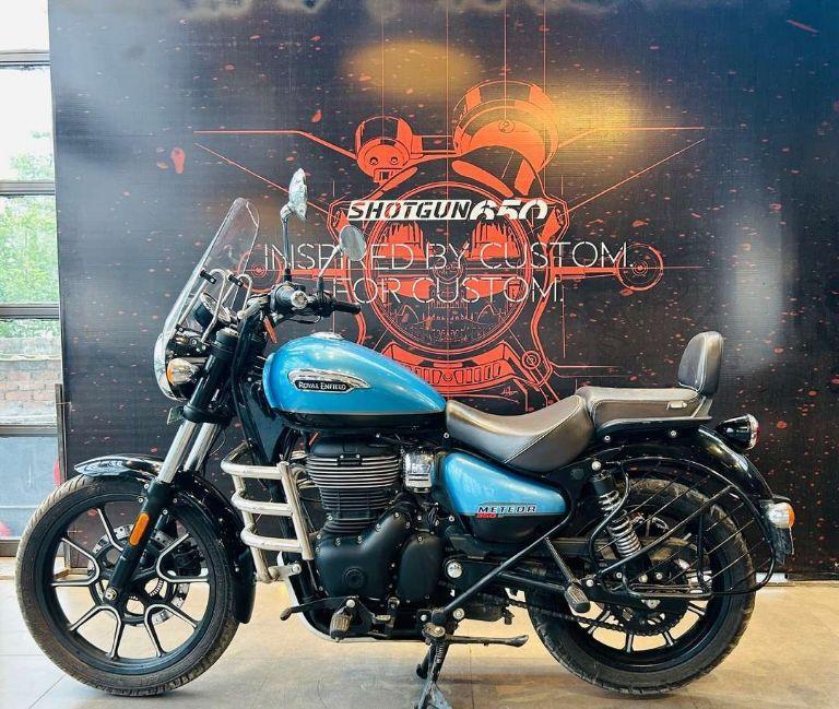 Royal Enfield Meteor 350 Stellar 2020