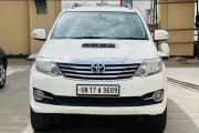 Toyota Fortuner 2.8 4x2 MT 2015