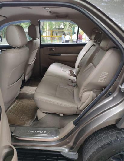 Toyota Fortuner 3.0 4x2 MT 2015