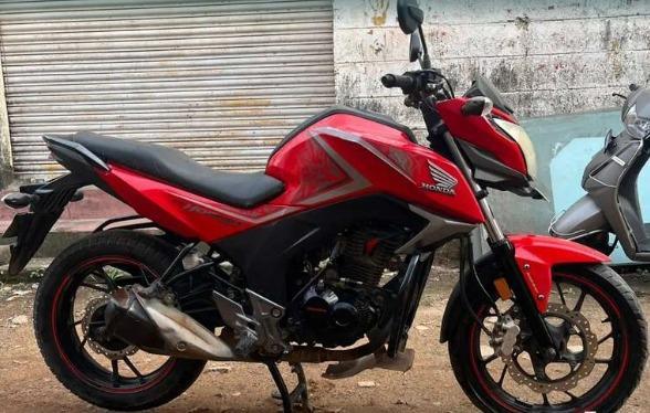 Honda CB Hornet 160R STD 2017