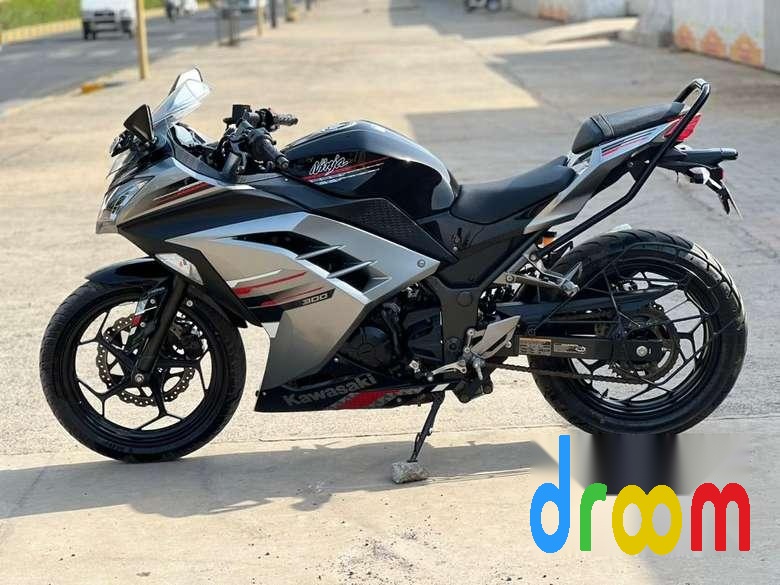 Kawasaki Ninja 300 ABS 2019
