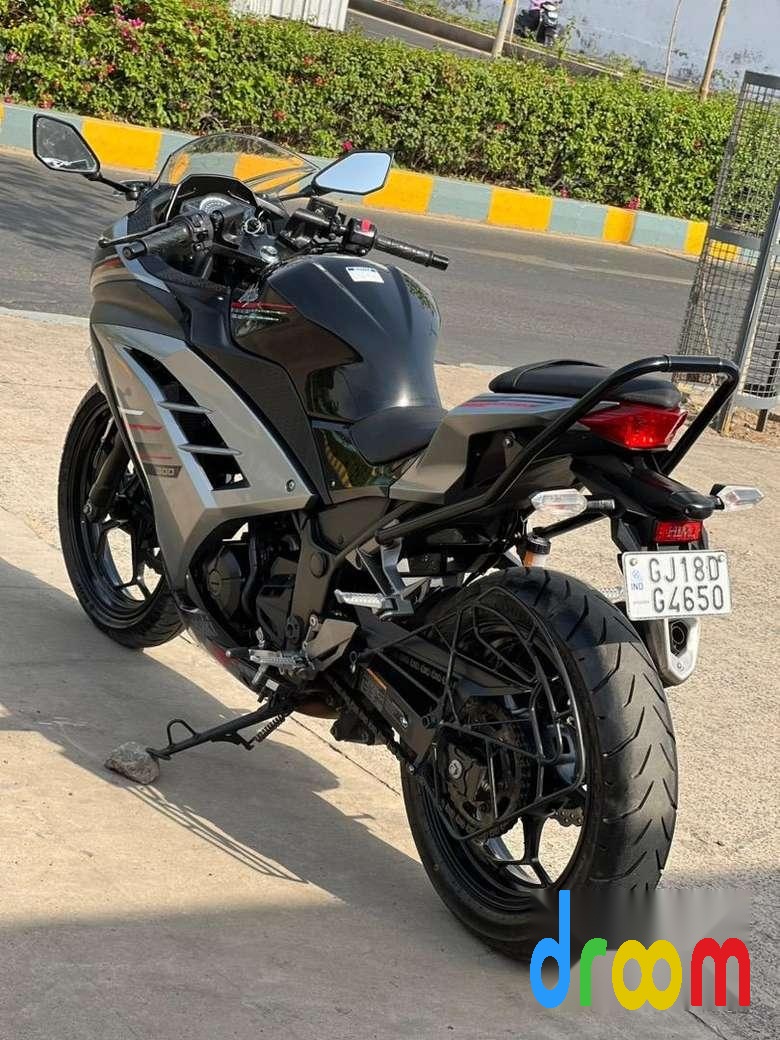 Kawasaki Ninja 300 ABS 2019