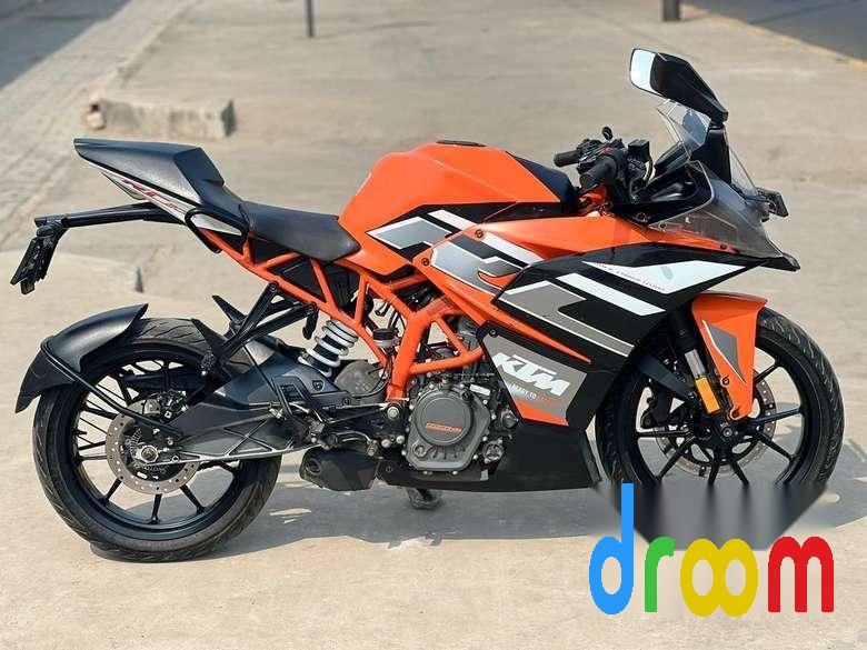 KTM RC 200 2021