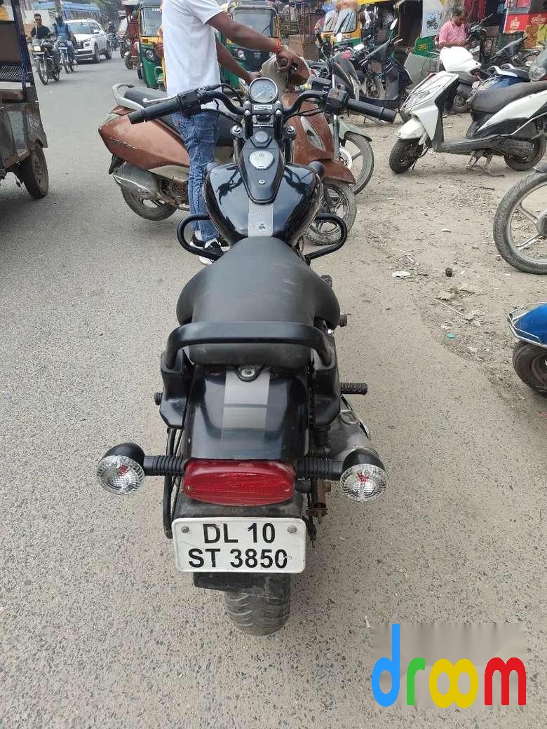 Bajaj Avenger Street 150 2017