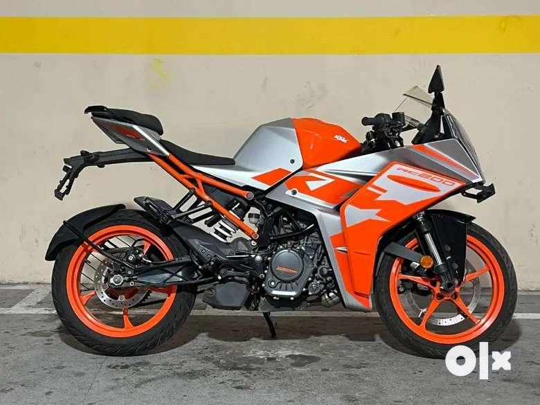 KTM RC 200 2021