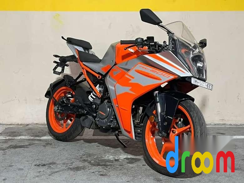 KTM RC 200 2021