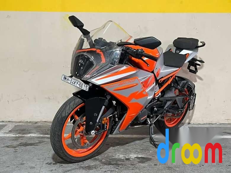 KTM RC 200 2021