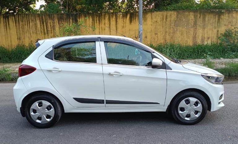 Tata Tiago Revotron XZ 2020