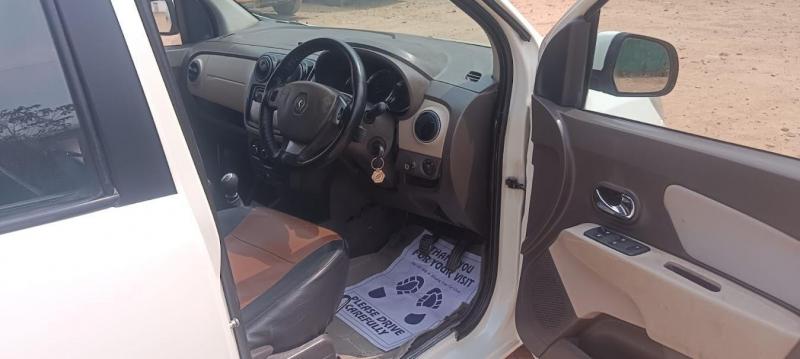 Renault Lodgy 110 PS RXZ 7 STR 2015