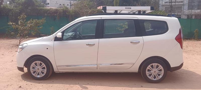 Renault Lodgy 110 PS RXZ 7 STR 2015