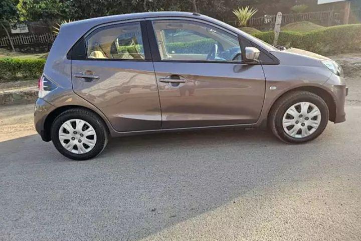 Honda Brio V MT 2012