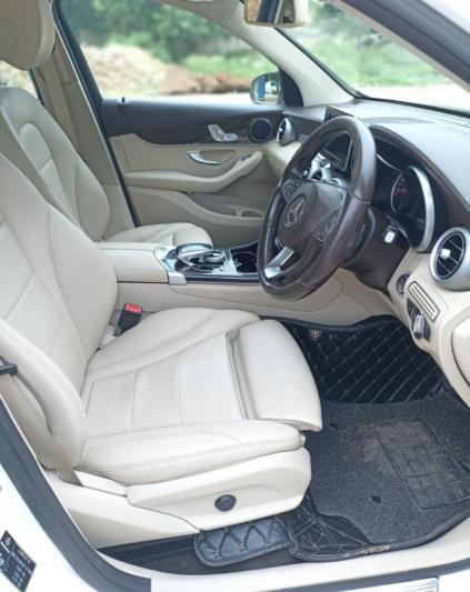 Mercedes-Benz GLC 220 D 4MATIC 2016