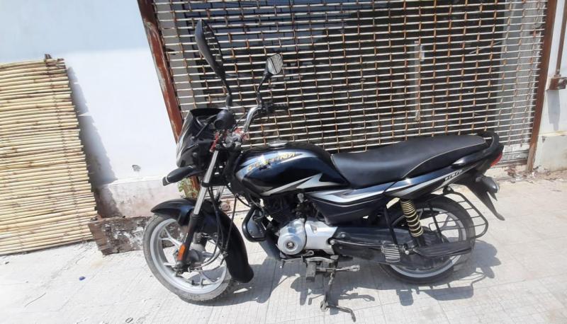 Bajaj Platina Alloy ES 100cc Disc FI BS6 2021