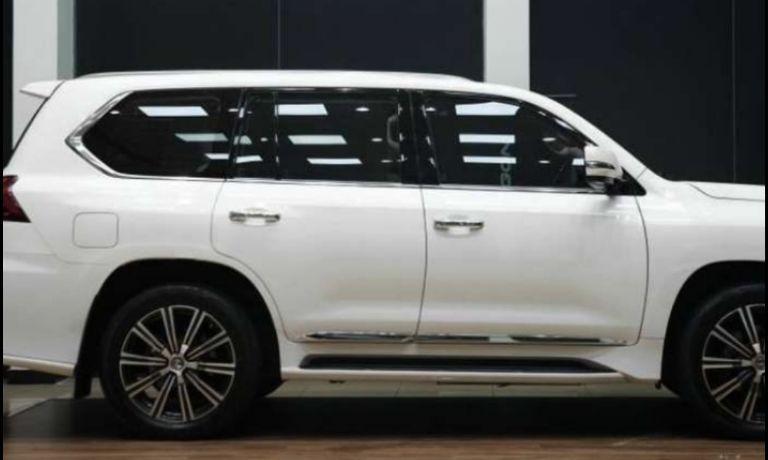 Lexus LX 450d 2017