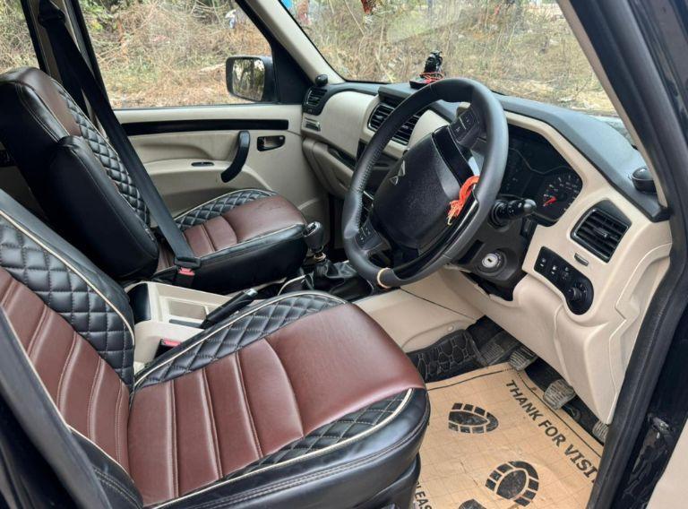 Mahindra Scorpio Classic S11 2023