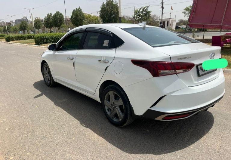 Hyundai Verna SX 1.5 VTVT BS6 2021