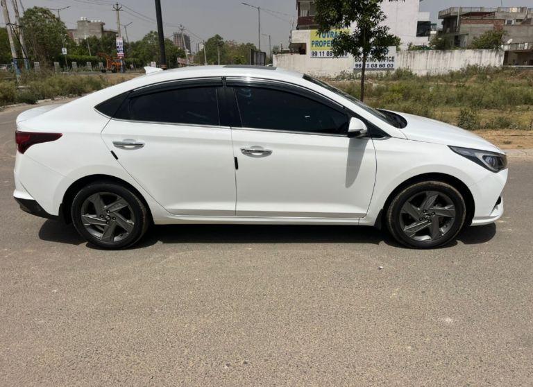 Hyundai Verna SX 1.5 VTVT BS6 2021