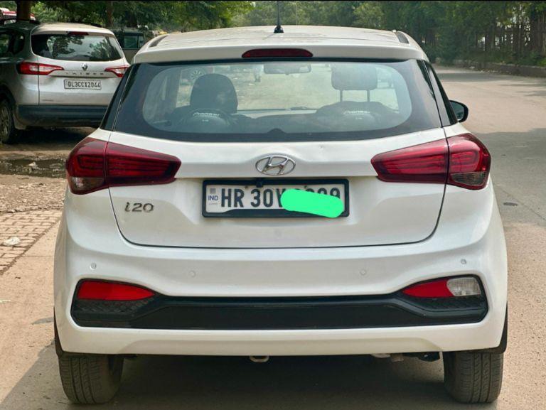 Hyundai i20 Magna 1.2 MT Petrol 2020