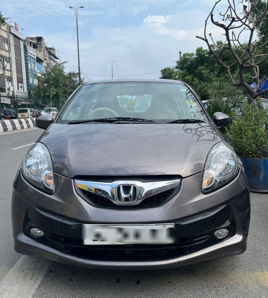 Honda Brio V AT 2014
