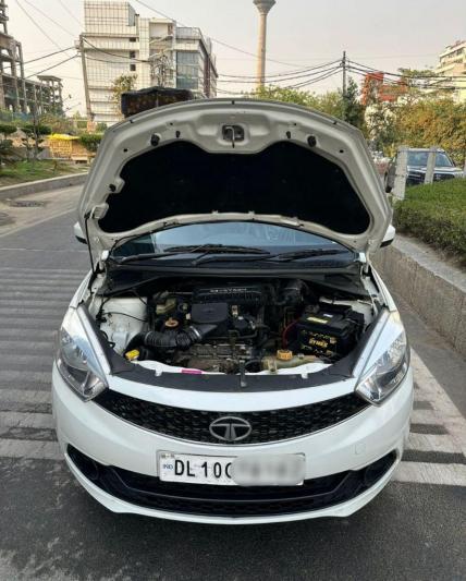 Tata Tiago Revotorq XT 2016