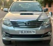 Toyota Fortuner 3.0 4X4 MT 2015